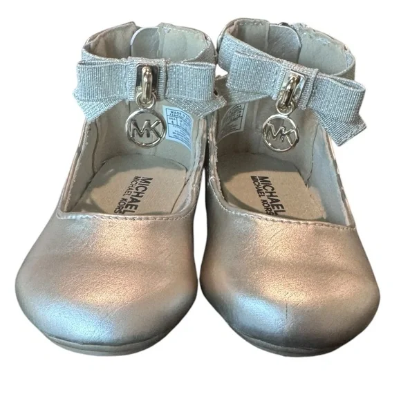 Michael Kors Girls “Kenyah Kay” Logo Charm Gold Ballet Flats Size 6 Toddler/Baby - Picture 7 of 12